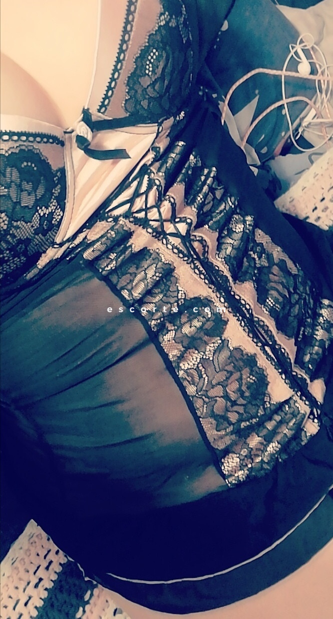 rencontres adultes gratuit escort Lyon Lola